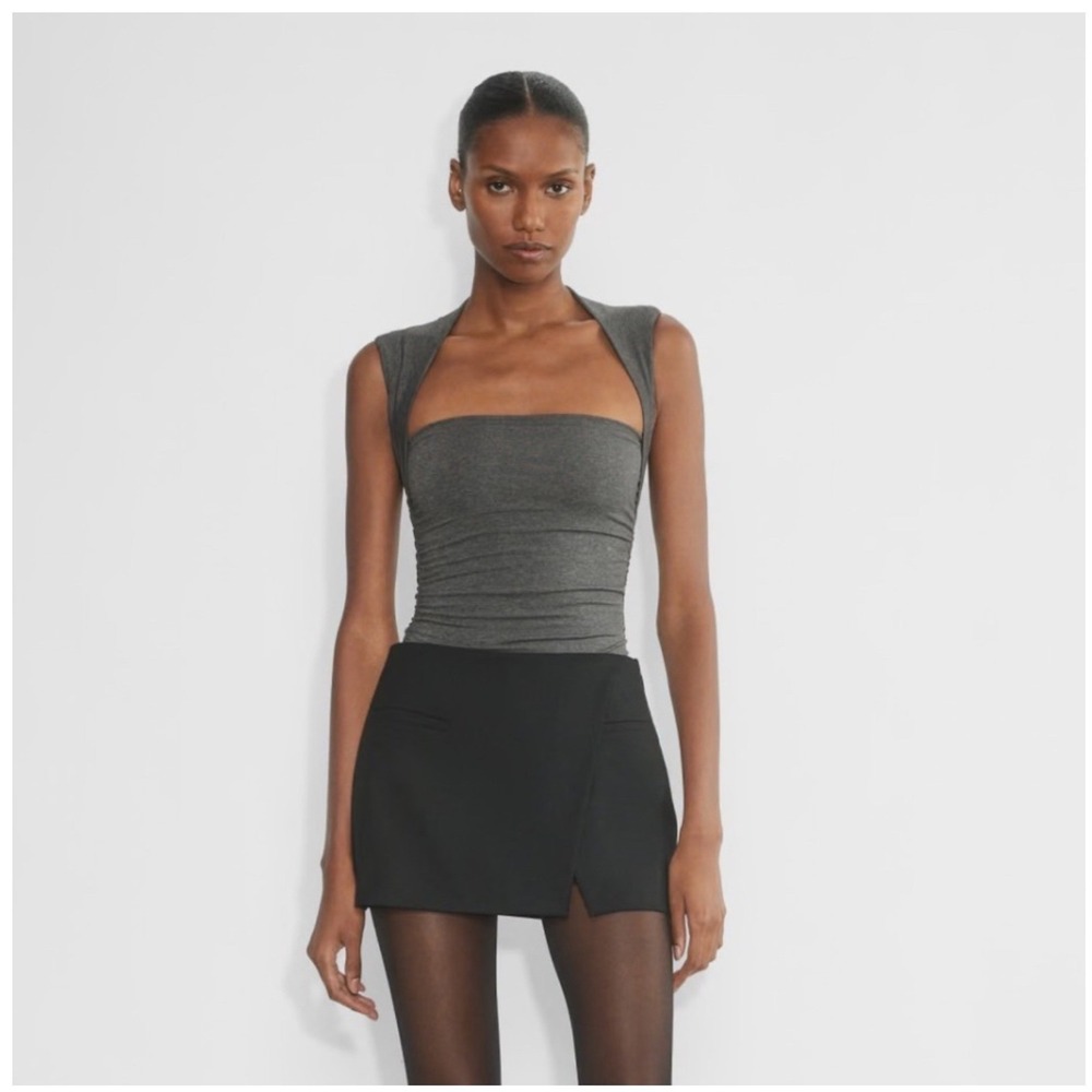 Aritzia Womens Contour Flourish Sleeveless Top XL Grey Layered Bodysuit Style